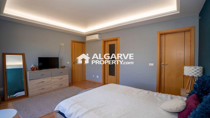 Image No.26-Jumelé de 4 chambres à vendre à Olhão