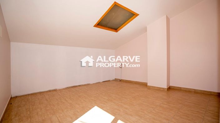 Image No.36-Jumelé de 4 chambres à vendre à Olhão