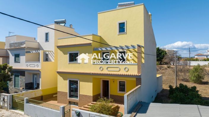 Image No.6-Jumelé de 4 chambres à vendre à Olhão