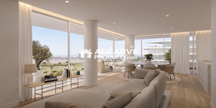 Image No.15-4 Bed Apartment for sale