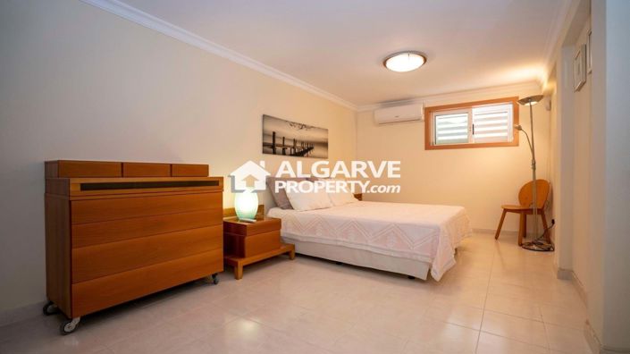 Image No.15-Jumelé de 4 chambres à vendre à Vilamoura