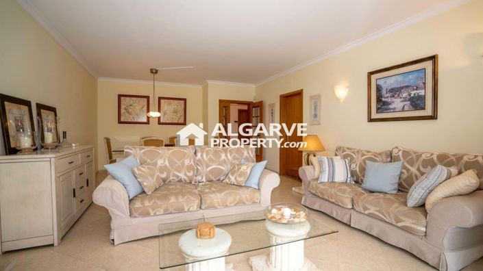 Image No.25-Jumelé de 4 chambres à vendre à Vilamoura