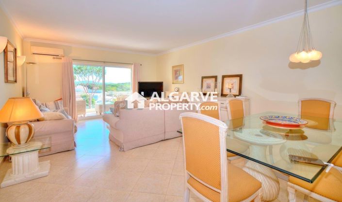 Image No.3-Jumelé de 4 chambres à vendre à Vilamoura