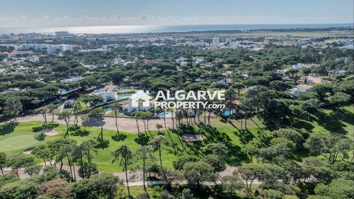 Image No.26-Villa de 4 chambres à vendre à Vilamoura