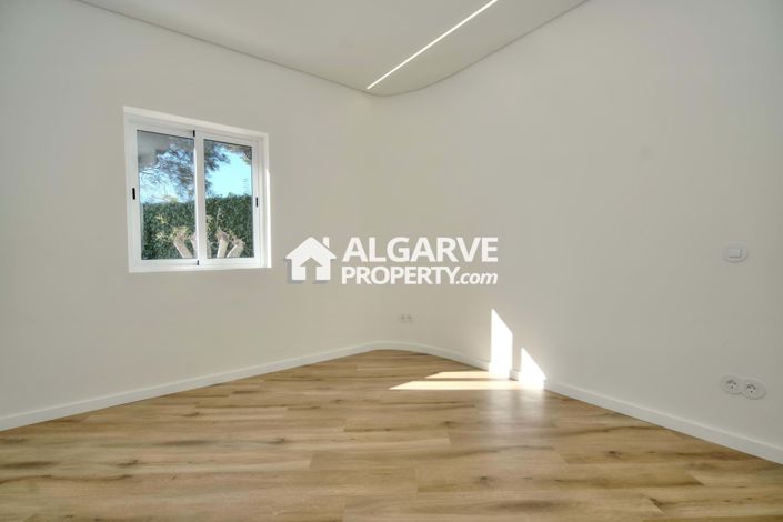 Image No.42-Villa de 4 chambres à vendre à Vilamoura