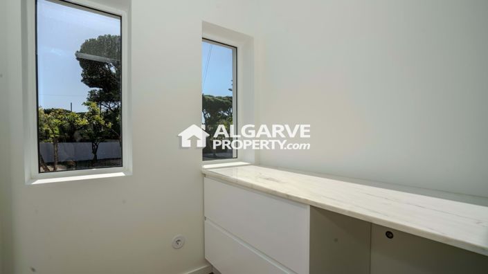 Image No.7-Villa de 4 chambres à vendre à Vilamoura