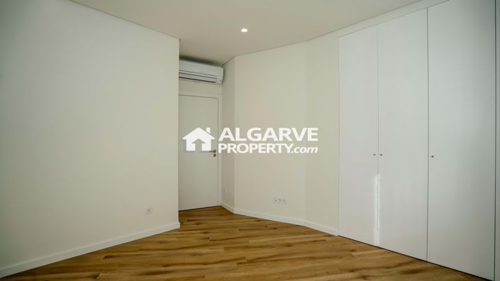 Image No.9-Villa de 4 chambres à vendre à Vilamoura