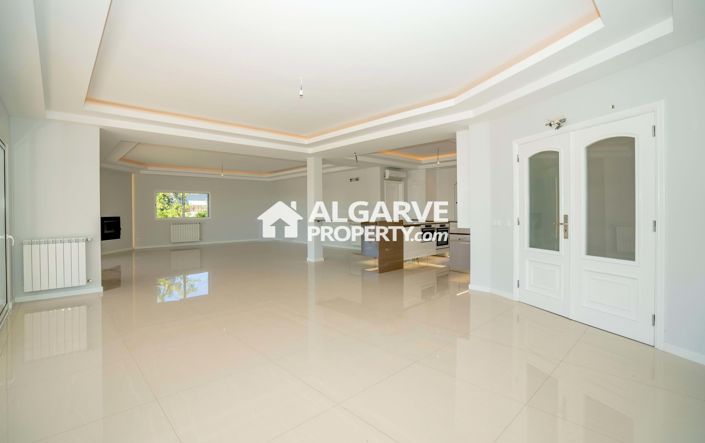 Image No.46-6 Bed Villa for sale