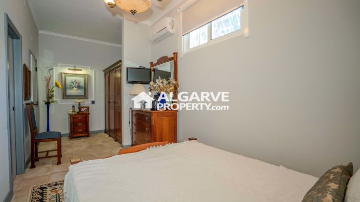 Image No.13-Villa de 5 chambres à vendre à Loule