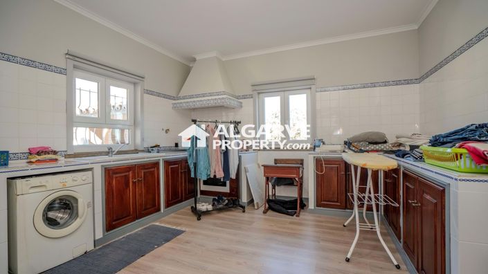 Image No.7-Villa de 5 chambres à vendre à Loule