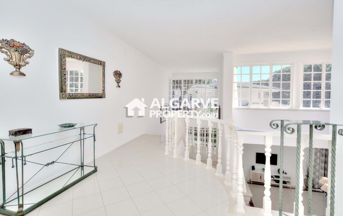 Image No.26-7 Bed Villa for sale