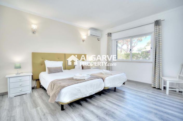 Image No.28-7 Bed Villa for sale