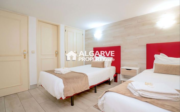 Image No.42-7 Bed Villa for sale