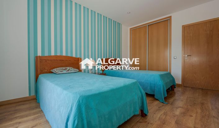 Image No.12-Villa de 5 chambres à vendre à Loule