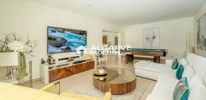 Image No.33-Villa de 5 chambres à vendre à Loule