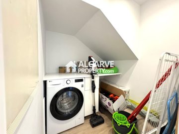 3-11907-78d1f4f8b6655591b02d22fabb36a692d73cc