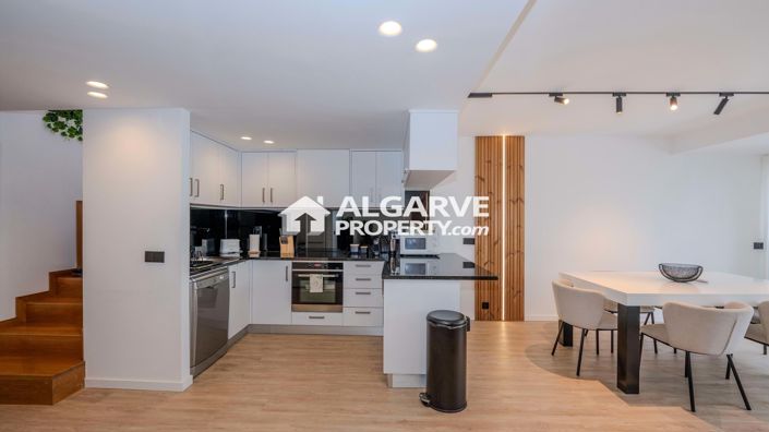 Image No.2-Maison de ville de 3 chambres à vendre à Vilamoura