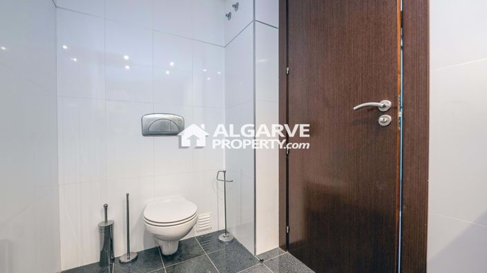 Image No.11-Maison de ville de 5 chambres à vendre à Vilamoura