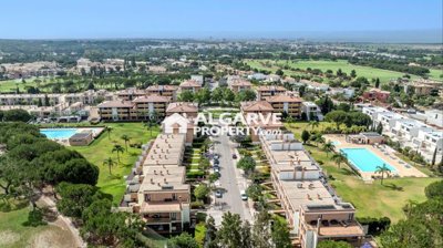 3-12032-78d1f4f8b6655591b02d22fabb36a692d73cc