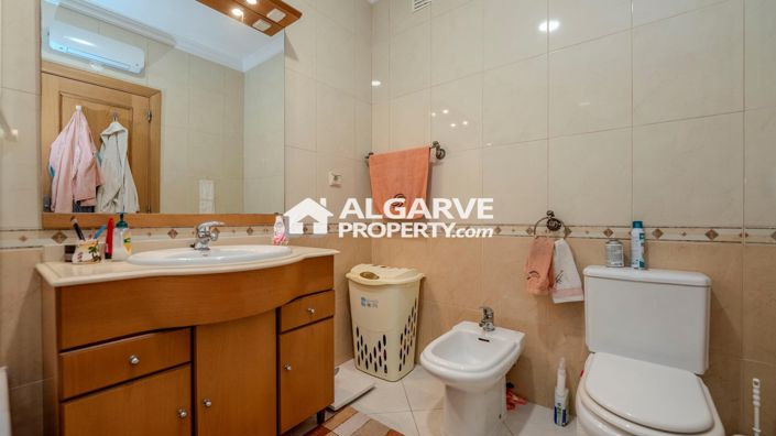 Image No.16-Appartement de 2 chambres à vendre à Quarteira