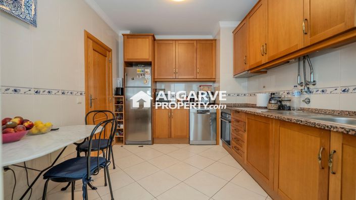 Image No.8-Appartement de 2 chambres à vendre à Quarteira