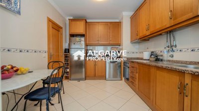 3-12205-78d1f4f8b6655591b02d22fabb36a692d73cc