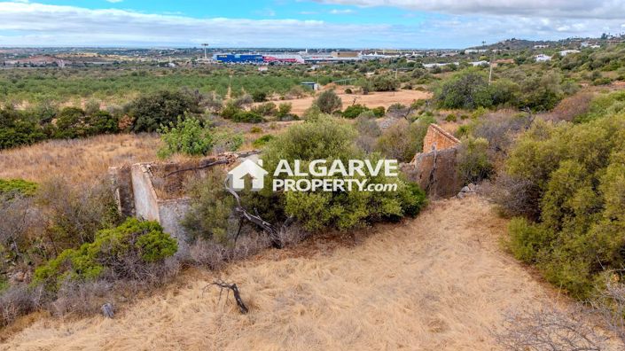 Image No.7-Terre à vendre à Faro City