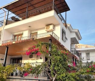 1 - Kusadasi, House