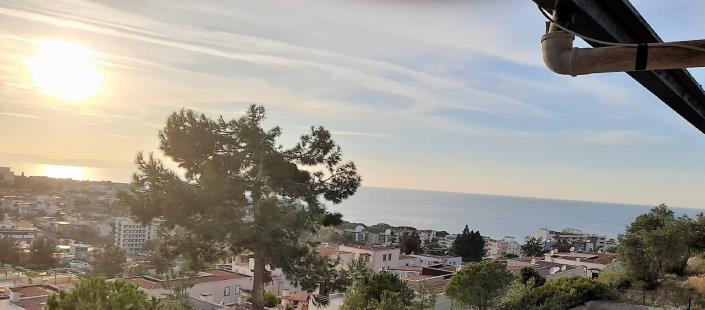 Image No.13-3 Bed House for sale