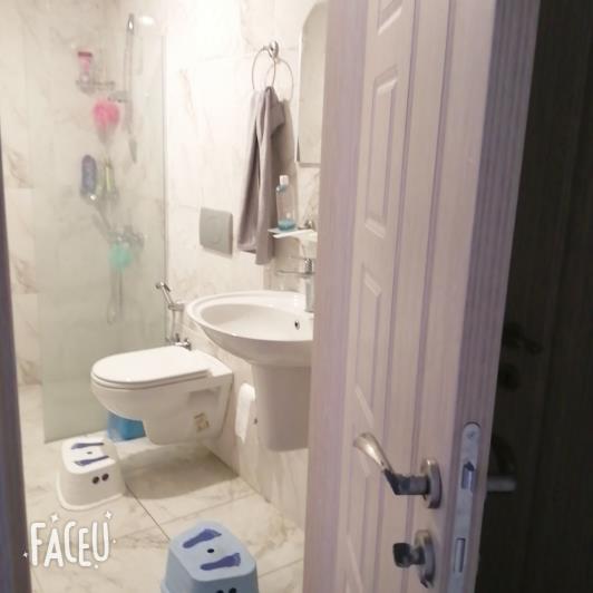 Image No.18-4 Bed House for sale