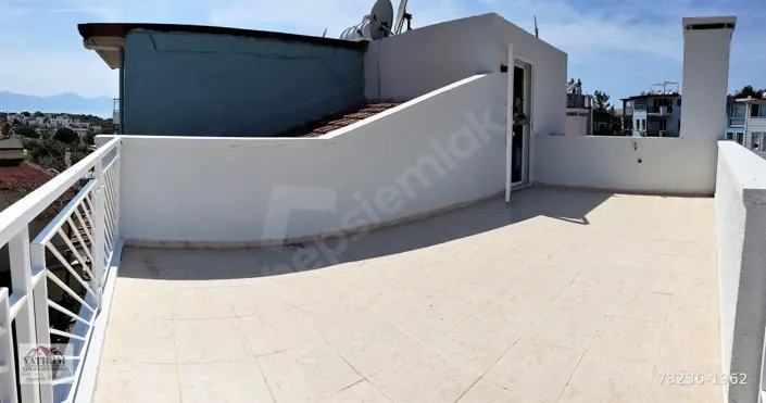 Image No.25-4 Bed House for sale