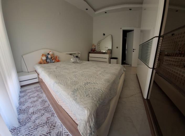 Image No.12-2 Bed Apartment for sale