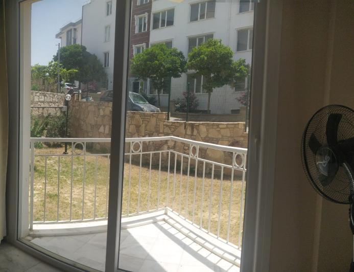 Image No.18-3 Bed Apartment for sale