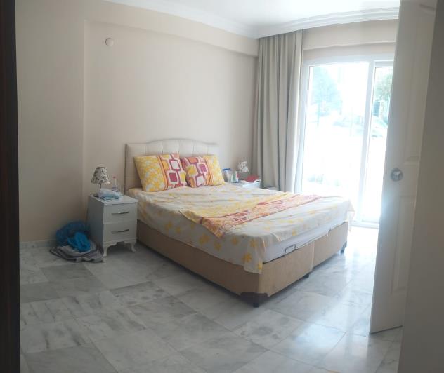 Image No.20-3 Bed Apartment for sale