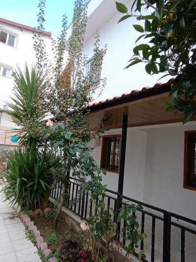 Image No.7-4 Bed House for sale