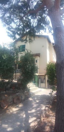 Image No.4-2 Bed Villa / Detached for sale