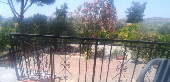 Image No.45-2 Bed Villa / Detached for sale