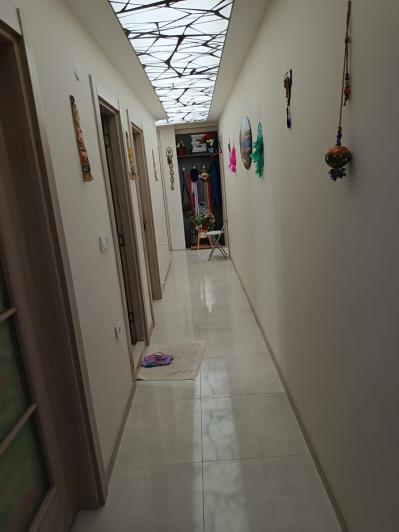 Image No.12-3 Bed Apartment for sale