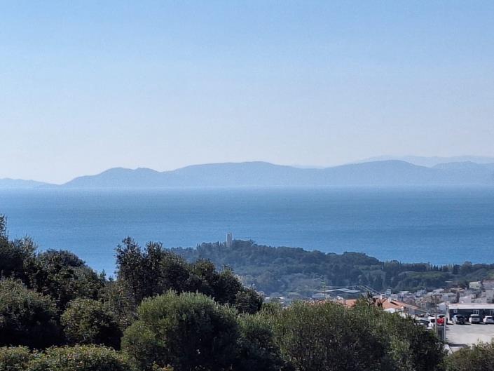 Image No.3-3 Bed Apartment for sale