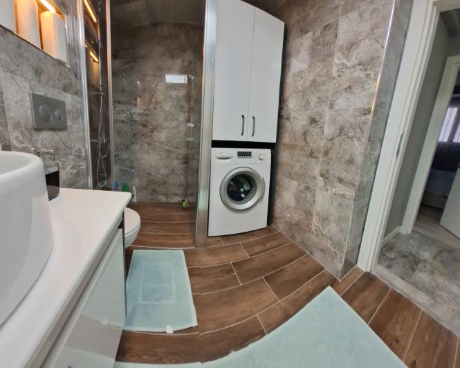 Image No.18-2 Bed Apartment for sale