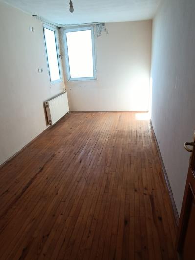 Image No.7-3 Bed Apartment for sale