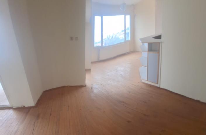 Image No.22-3 Bed Apartment for sale