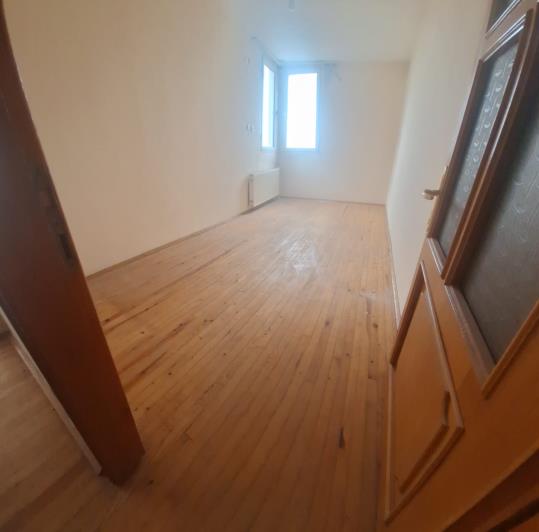 Image No.25-3 Bed Apartment for sale