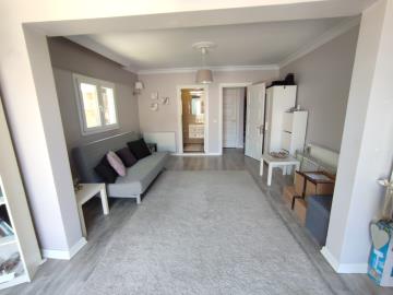 1d1eb05f-f536-41b9-85a5-4f588ecb524c