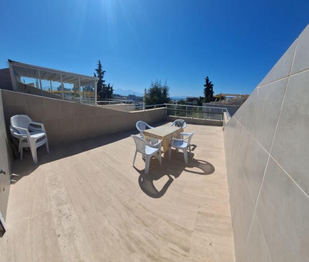 Image No.11-3 Bed House for sale