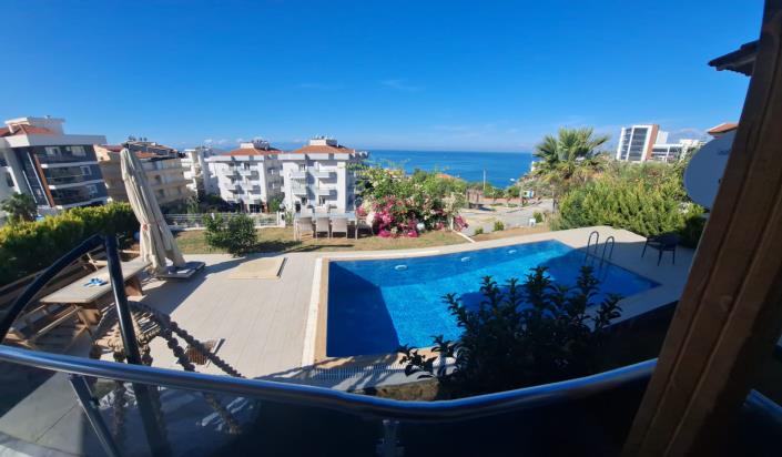 Image No.2-4 Bed Villa / Detached for sale