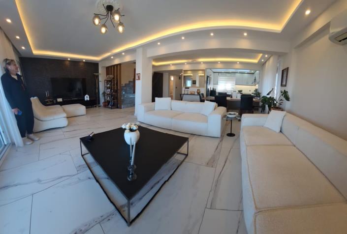 Image No.16-4 Bed Villa / Detached for sale