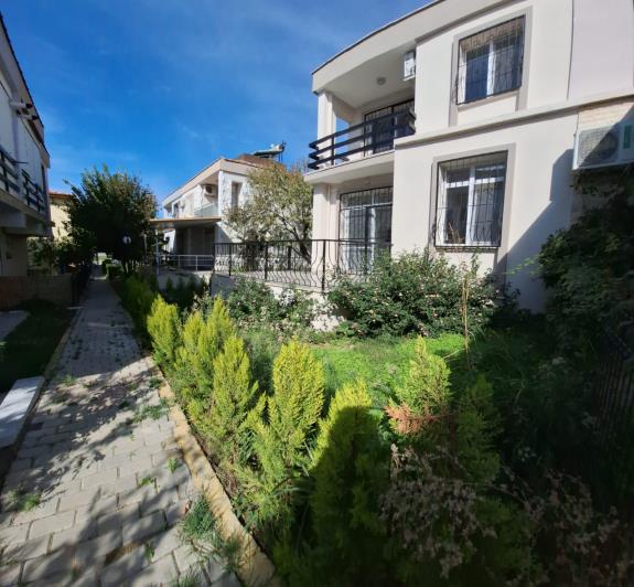 Image No.3-Maison de 3 chambres à vendre à Kusadasi