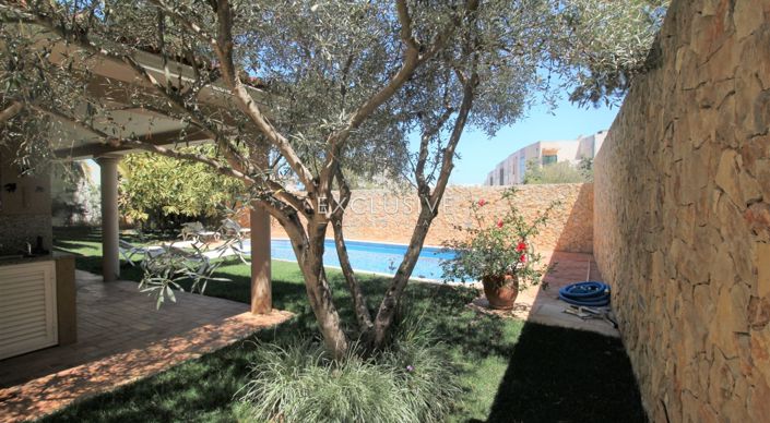 Image No.22-Villa de 4 chambres à vendre à Lagos