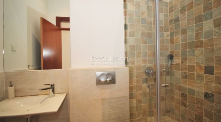 Image No.13-Villa de 4 chambres à vendre à Faro City